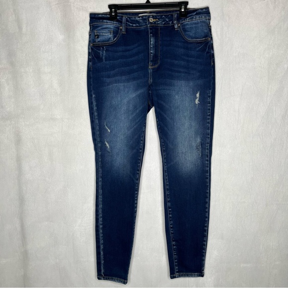 Kancan Slim Straight High‎ Rise Jeans - Picture 2 of 6